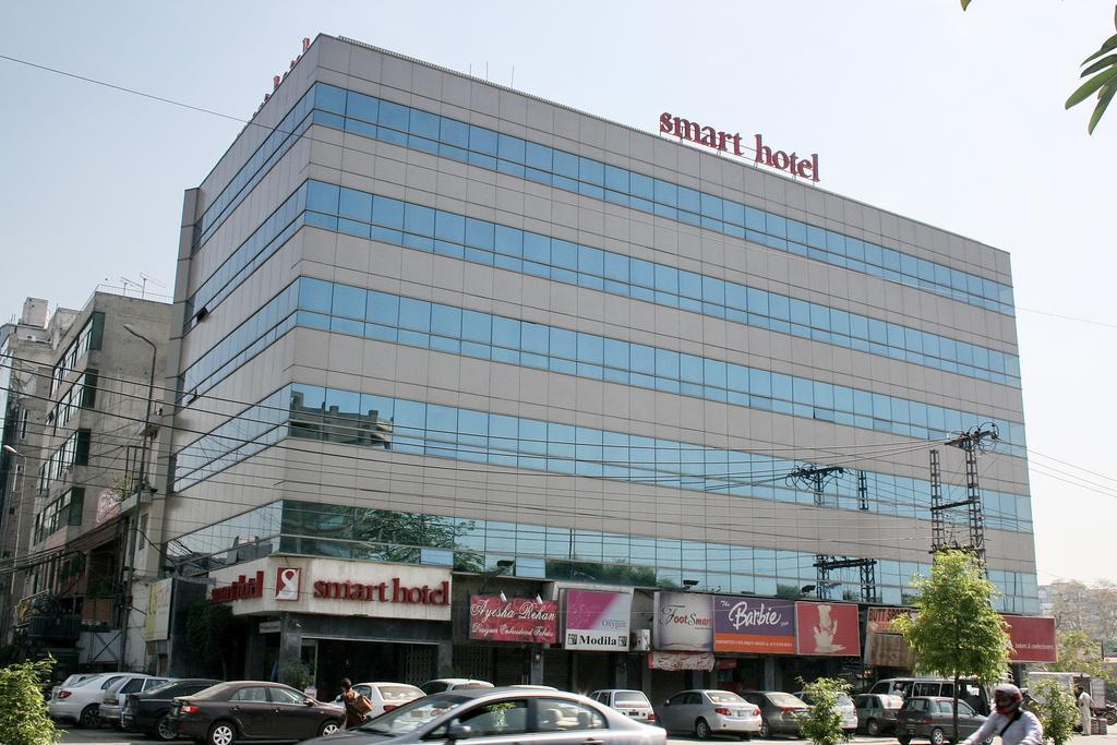 Smart Hotel Лахор Экстерьер фото