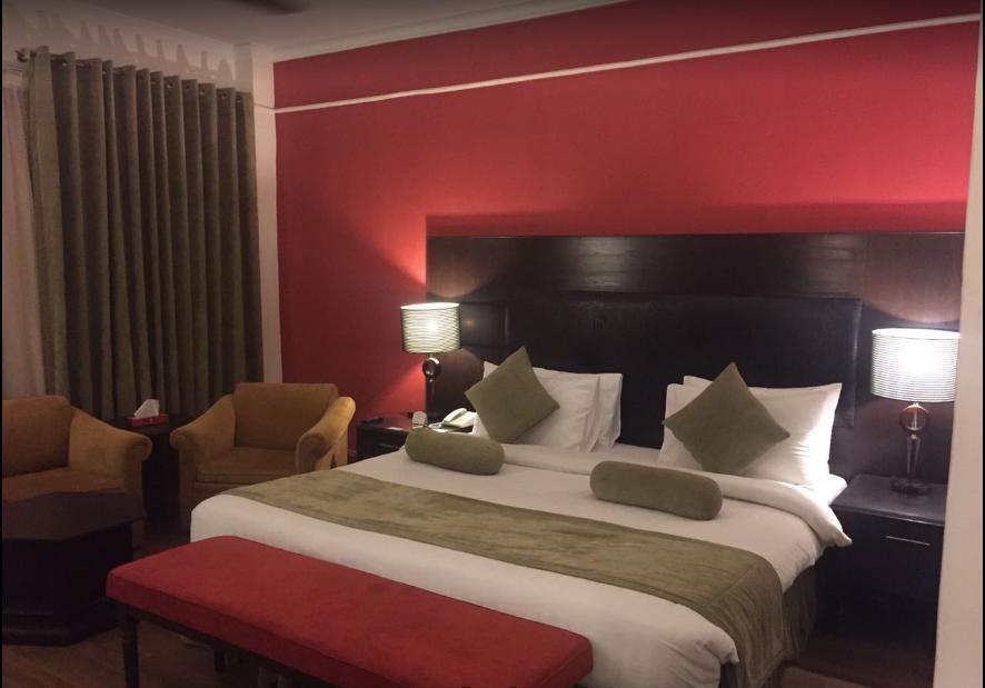 Smart Hotel Лахор Экстерьер фото